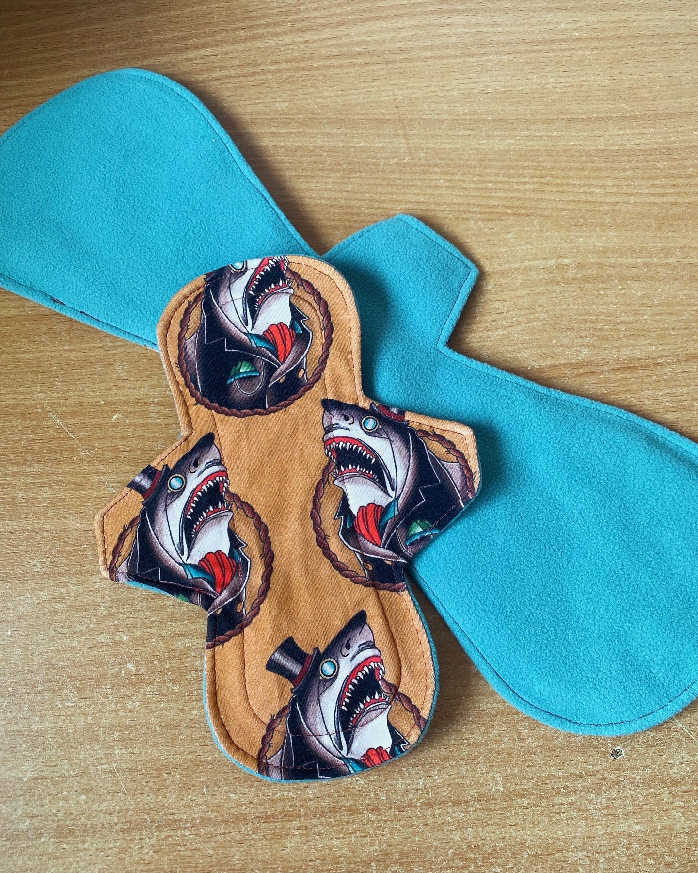 Distinguished Gentle-shark reusable cloth period pads