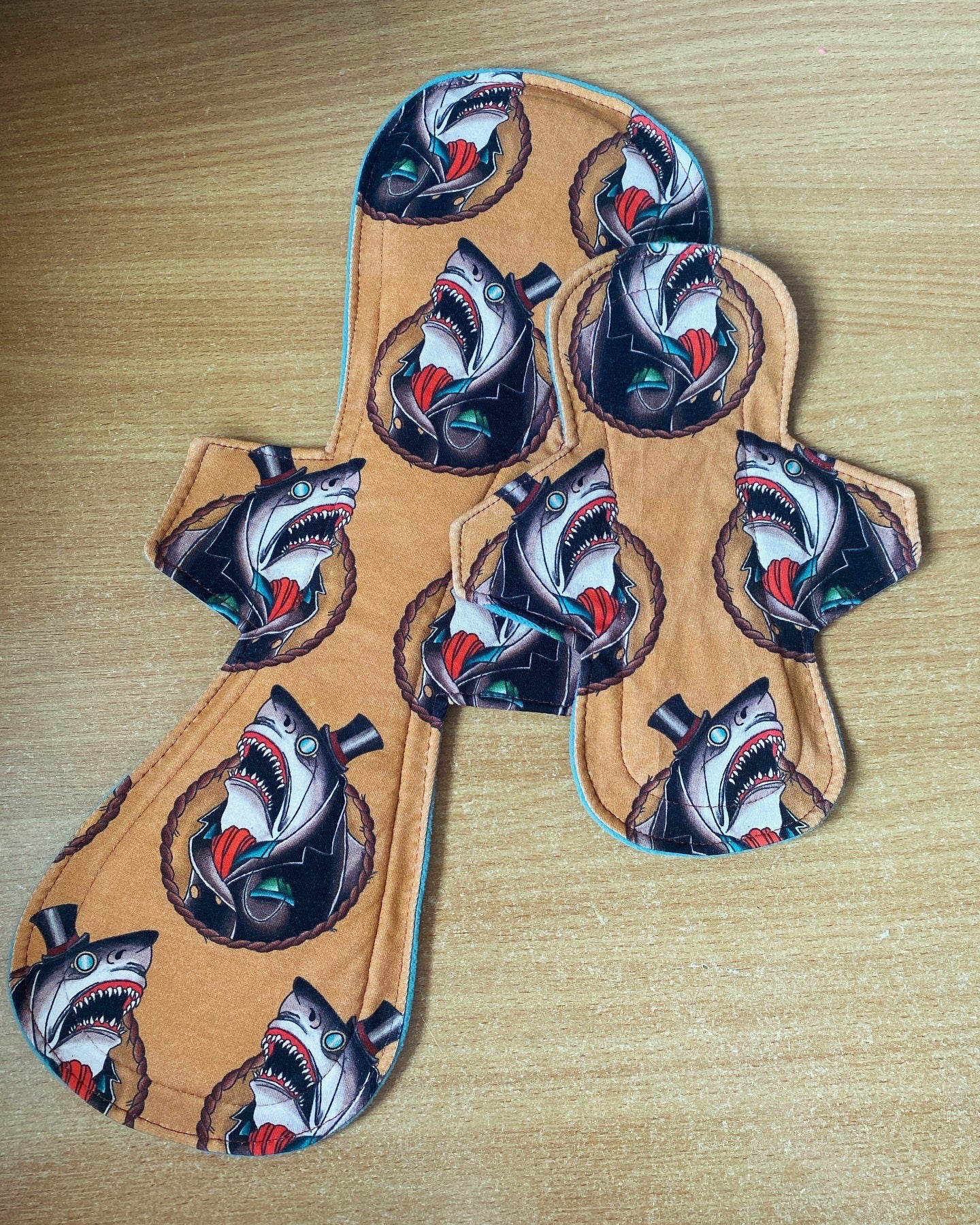 Distinguished Gentle-shark reusable cloth period pads